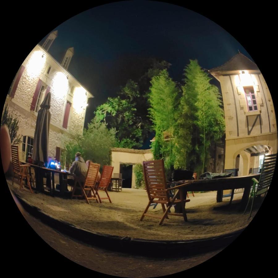 Bed and Breakfast Domaine Au Marchay Nojals-et-Clotte Exterior foto